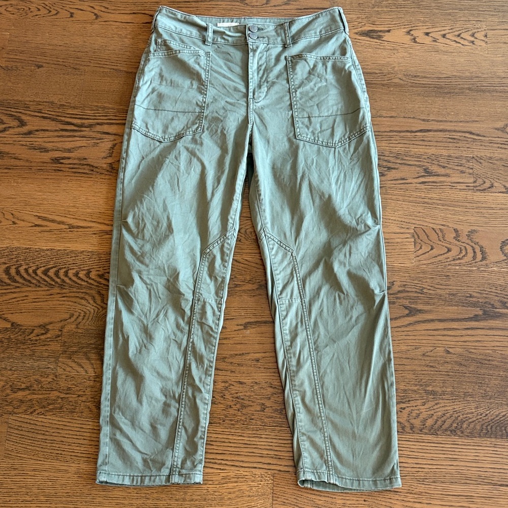 Pilcro Women's Green Straight Leg Pants